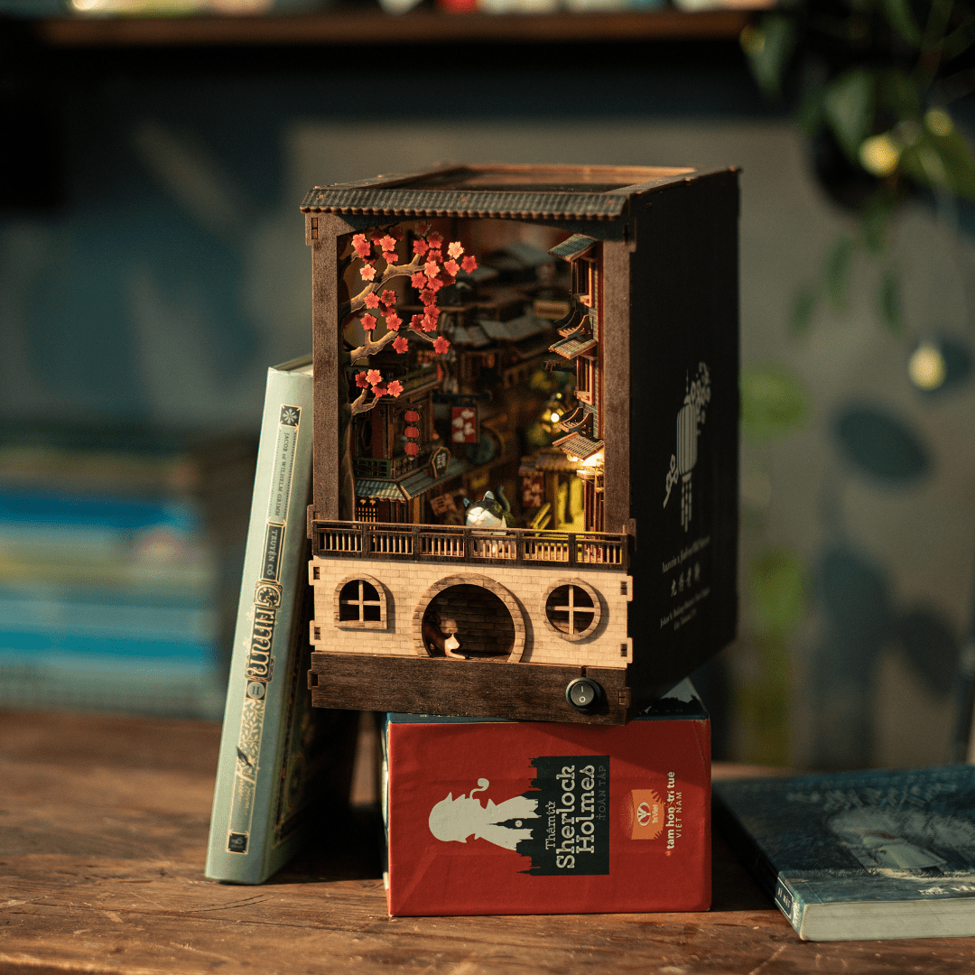 Taiwan Adventure Book Nook