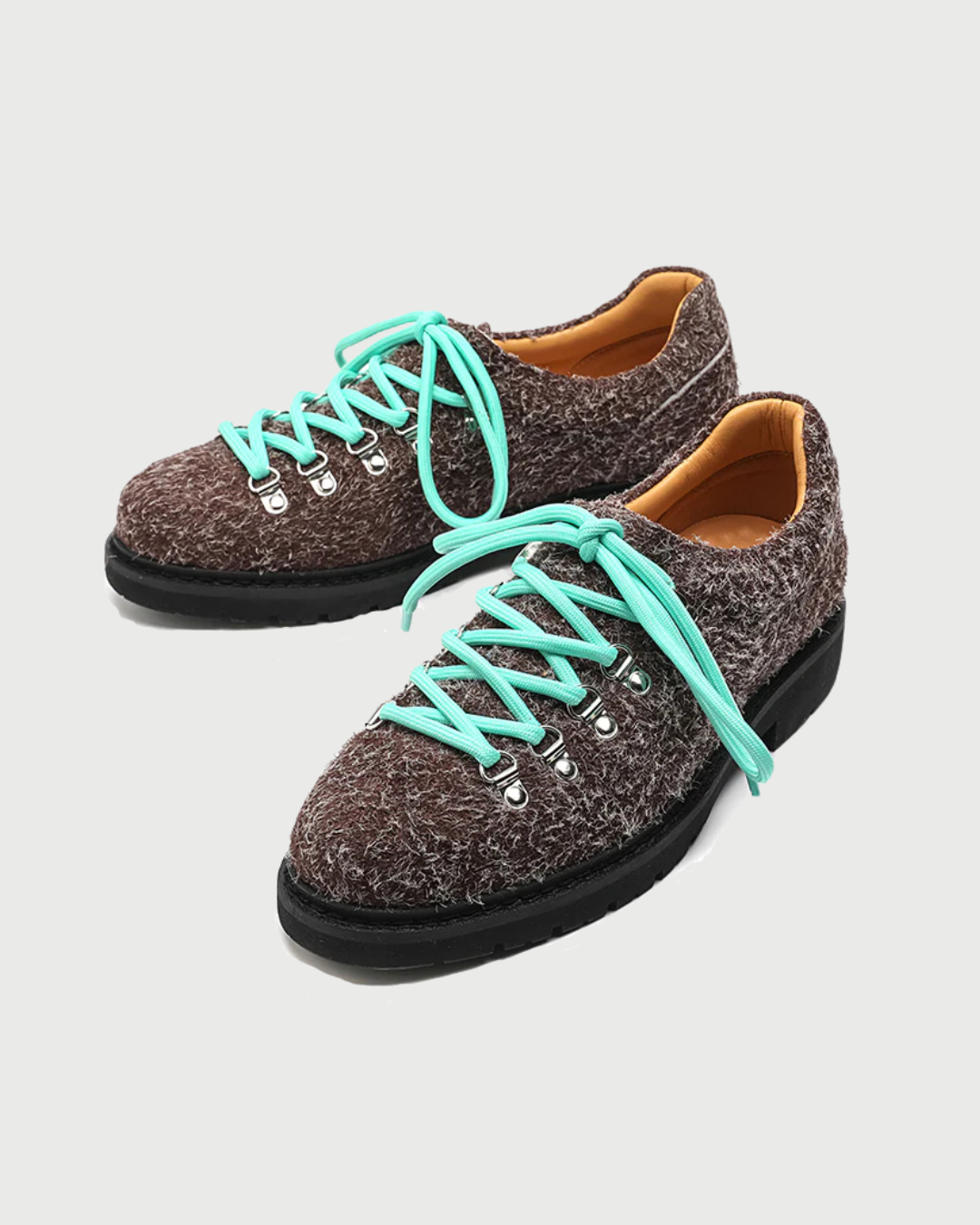 Summit Style Low-Top Shoes