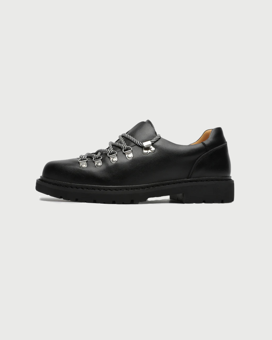 Summit Style Low-Top Shoes