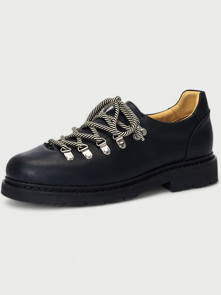 Summit Style Low-Top Shoes
