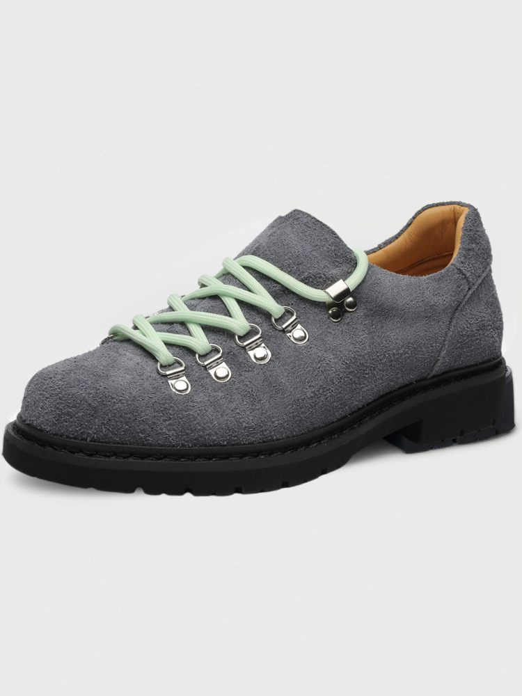 Summit Style Low-Top Shoes