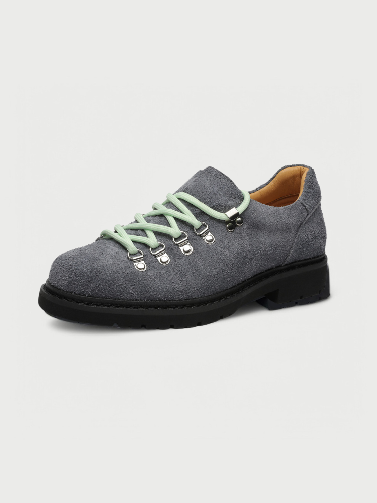 Summit Style Low-Top Shoes
